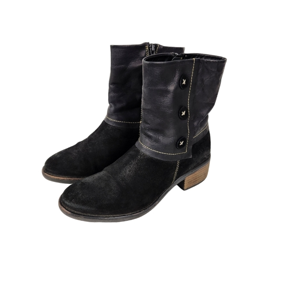 Eric Michael Black Suede Leather Faux Button Ankle Boots Women's Size 7 Size 37